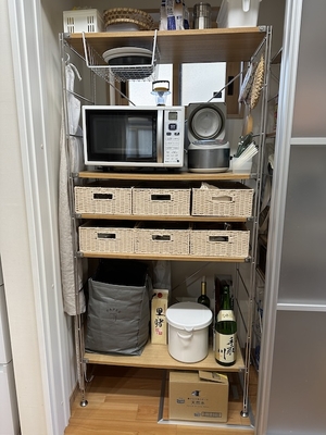 無印良品のスチールシェルフ食器棚